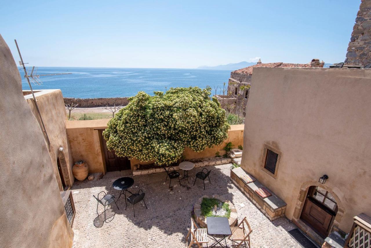 Goulas Traditional Guesthouse Monemvasia Exterior photo