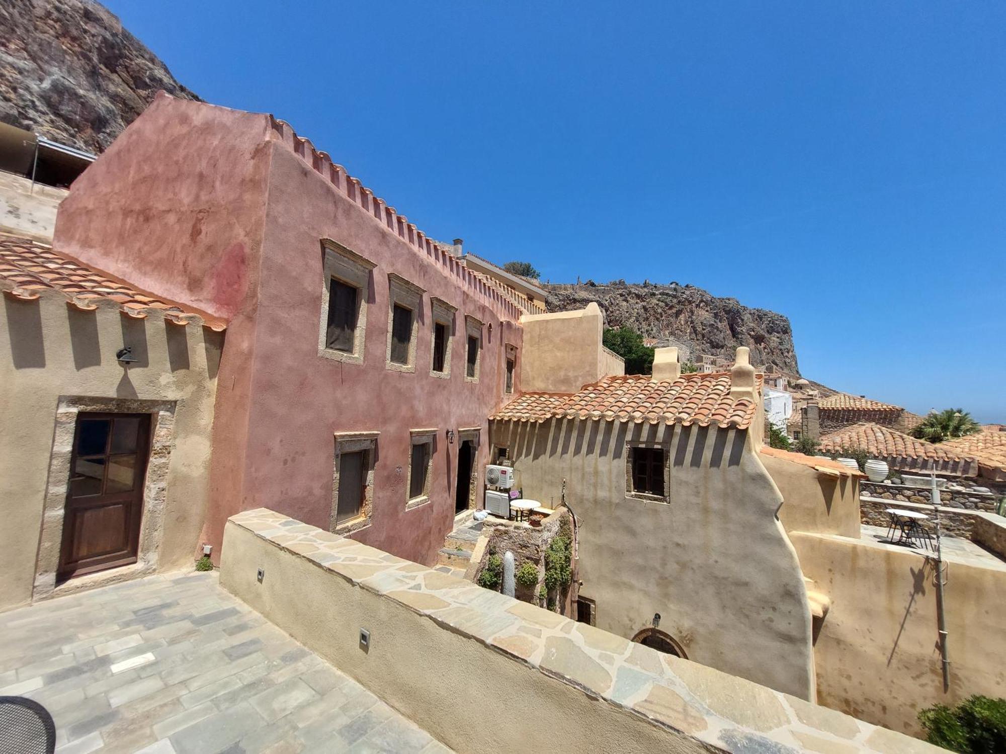 Goulas Traditional Guesthouse Monemvasia Exterior photo