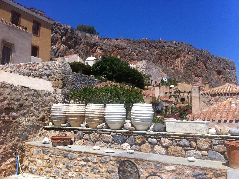 Goulas Traditional Guesthouse Monemvasia Exterior photo