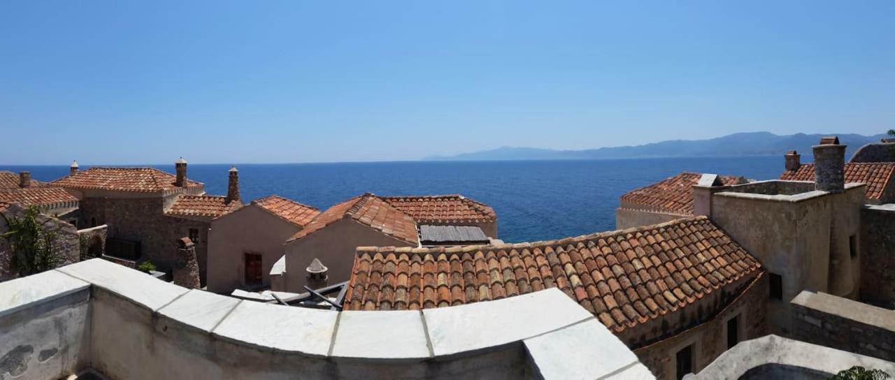 Goulas Traditional Guesthouse Monemvasia Exterior photo